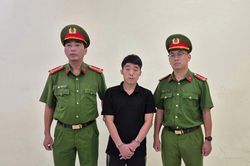 Lý do chủ tài khoản TikTok 'Dù Bầu Trời' bị bắt