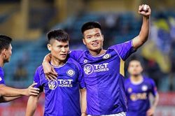 Hà Nội FC thăng tiến, Nam Định sa sút ở vòng 11 V-League