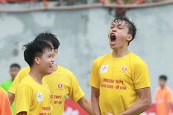 Chùm ảnh loạt trận 9h sáng 9-11