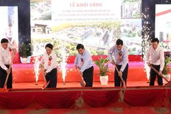 Phó Thủ tướng Nguyễn Chí Dũng dự Lễ khởi công xây dựng 5 trường học ở biên giới Tuyên Quang