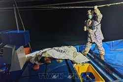 Chìm tàu chở 100 người ngoài khơi biên giới Malaysia - Thái Lan