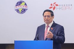 Thủ tướng Phạm Minh Chính: Kiến tạo động lực tăng trưởng mới là xu thế tất yếu của thế giới hiện nay