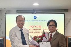 Nhà báo Lê Anh Đạt làm Tổng Biên tập Tạp chí Nghề nghiệp và Cuộc sống