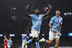 Man City 3-0 Liverpool: Doku cuốn phăng kế hoạch 3 kèm
