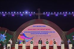 Khai mạc chuỗi hoạt động Kỷ niệm 89 năm Ngày truyền thống công nhân vùng Mỏ