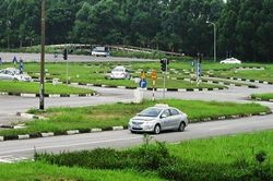 Nhiều giáo viên dạy lái xe ở Lâm Đồng rớt kỳ kiểm tra