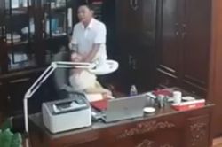 Buộc thôi việc Chủ tịch HĐQT Trường THPT Tô Hiến Thành do liên quan loạt clip 'thân mật' trong phòng làm việc