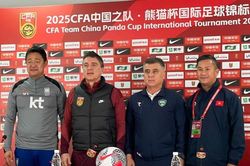 HLV Đinh Hồng Vinh khen Panda Cup 2025, hướng SEA Games 33
