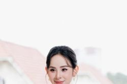 Người mẫu Hương Liên The Face tổ chức lễ rước dâu tại Hà Nội