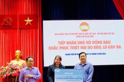 TP Hồ Chí Minh: doanh nghiệp tiếp tục ủng hộ đồng bào vùng bão, lũ hơn 4 tỷ đồng