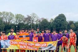 U17 Việt Nam thua 1-2 U18 Ehime, HLV Roland chỉ ra bài học