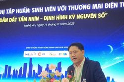 Hơn 300 sinh viên tham gia hội nghị tập huấn thương mại điện tử tại Trường ĐHSPKT Vinh