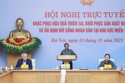 Khẩn trương khôi phục sản xuất, ổn định đời sống nhân dân tại miền Trung