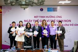 Việt Nam quyết tâm khởi đầu vững chắc, tương lai tươi sáng cho trẻ sinh non