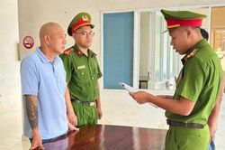 'Bác thằng bần' xộ khám