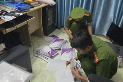 Bắt giữ 4 người trong đường dây làm giả chứng thư thẩm định giá