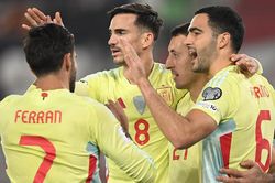 Thắng tưng bừng đội bóng sở hữu đề cử Quả bóng vàng, Tây Ban Nha 99% giành vé dự World Cup