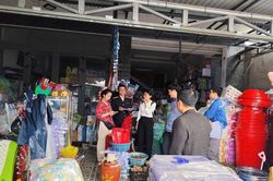 Thuế TP. Huế khảo sát tình hình triển khai 45 ngày cao điểm chuyển đổi sang kê khai với hộ kinh doanh