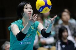Trần Thị Thanh Thúy đã làm lu mờ dàn sao bóng chuyền nữ Thái Lan ở giải VĐQG Nhật Bản như thế nào?