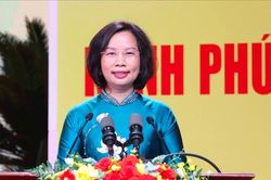 Bà Bùi Huyền Mai làm Chủ tịch Ủy ban MTTQ Việt Nam TP. Hà Nội