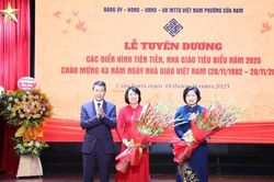 Phường Cửa Nam tuyên dương các điển hình tiên tiến, nhà giáo tiêu biểu năm 2025