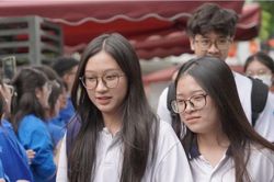 Nhiều địa phương chốt 3 môn thi vào lớp 10, học sinh Hà Nội sốt ruột chờ phương án