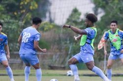 Việt Nam vs Lào: Dấu ấn chờ đợi ngày Xuân Son tái xuất