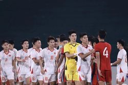 HLV Kim Sang Sik tạm chia tay ĐT Việt Nam, hội quân U22