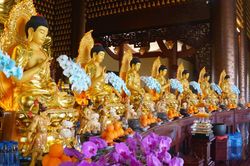 Thờ Phật Dược Sư