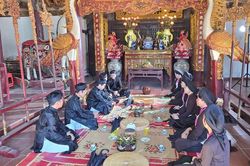 Lễ nghi nghiêm cẩn của Quan họ Ca thờ
