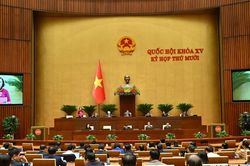 Đề xuất thực hiện cung cấp miễn phí sách giáo khoa cho học sinh