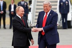 Hé lộ kế hoạch hòa bình Ukraine 28 điểm của Mỹ