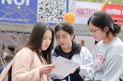 Hàng loạt đại học 'nói không' với tổ hợp C00 năm 2026, chuyên gia lý giải