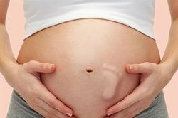 Mẹ bầu căng thẳng ảnh hưởng như thế nào đến thai nhi?