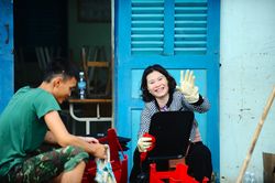 Người dân Nha Trang gượng dậy sau lũ lụt kinh hoàng