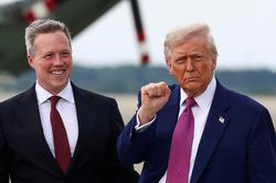 Chân dung Dan Driscoll: 'Cánh tay phải' mới của ông Trump và tối hậu thư tại Kiev