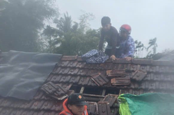 Tình người nơi 'rốn lũ' miền Trung