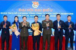 Anh Nguyễn Mạnh Hiếu tiếp tục làm Bí thư Đoàn Tổng công ty Viễn thông MobiFone