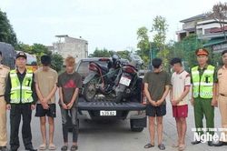 Mức xử phạt đối với hành vi lạng lách đánh võng trên đường theo Nghị định 168