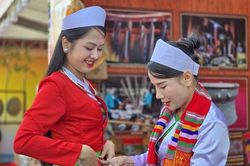 Nét đẹp phụ nữ Mường qua trang phục truyền thống