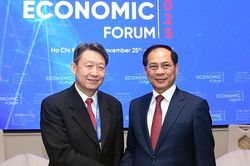 Việt Nam sẵn sàng phối hợp chặt chẽ với Trung Quốc đưa quan hệ hai Đảng, hai nước lên tầm cao mới