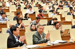 Quốc hội thông qua Luật Dẫn độ, Luật Chuyển giao người đang chấp hành án phạt tù và 2 Luật Tương trợ tư pháp