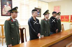 Khởi tố 2 đối tượng tổ chức đưa 24 người vượt biển 'xuất ngoại' trái phép