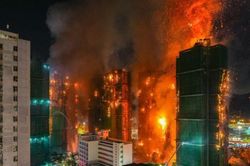 Hong Kong điều tra hình sự về thảm họa cháy chung cư khiến hàng trăm người mất tích