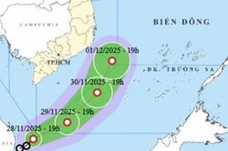 Vì sao áp thấp nhiệt đới sắp vào Biển Đông lại độc lạ?