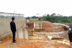Đề nghị kiểm tra dự án đường tại Tân Kỳ chậm tiến độ