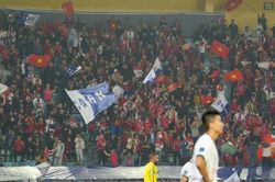 CAHN ngược dòng 2-1 Bắc Kinh Quốc An, vào knock-out
