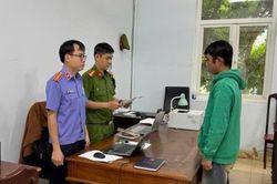 Tức nước vỡ bờ!