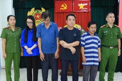 Bắt tạm giam 4 đối tượng mua bán trái phép hóa đơn với giá trị trên 4.000 tỷ đồng