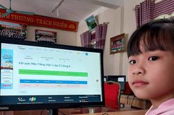 Học sinh không biết bật máy, không dám chạm vào chuột vì 'sợ bị cắn' thì học AI thế nào?